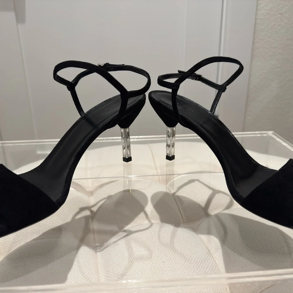 (SOLD) Gucci Black Suede Crystal-Heel Sandals – Size 38.5 - Picture 2 of 10